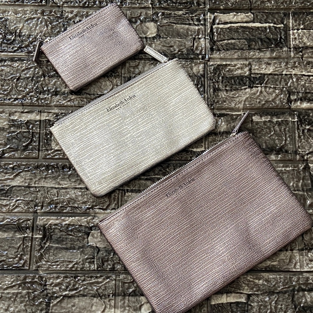 Set of 3 Elizabeth Arden New York Cosmetic Cases NWOT